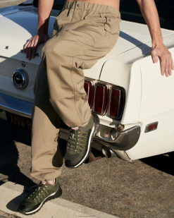 zapatilla de viaje T424T584 hombres verde liquen/verde matorral/blanco sombreado/negro Hunter